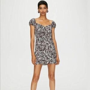 Aritzia Wilfred Veda ruched animal print mini dress 6